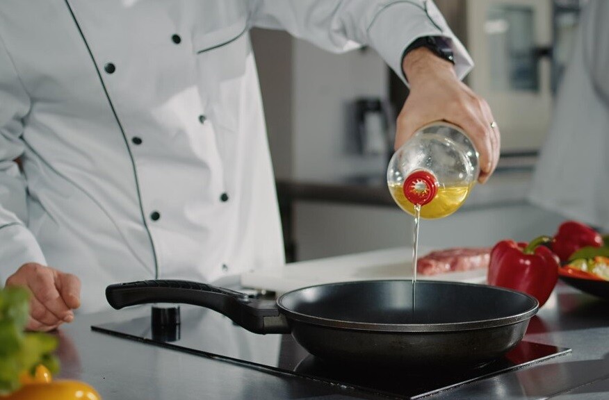 Pilihan Minyak Goreng Sehat untuk Memasak