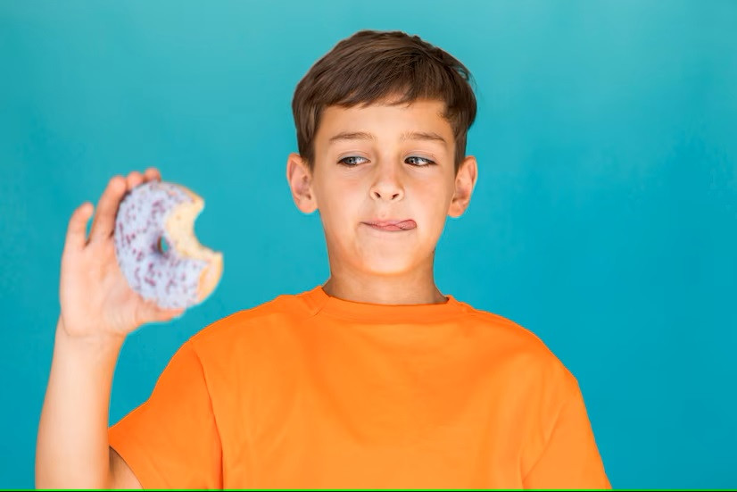 5 Jenis Makanan yang Dapat Menyebabkan Obesitas pada Anak