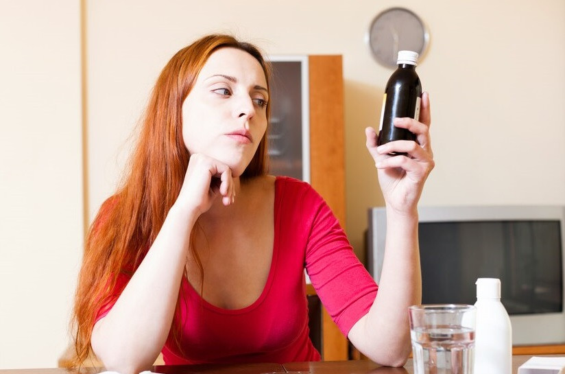 Ketahui Bahayanya Self Diagnosis (Mendiagnosis Penyakit Diri Sendiri)