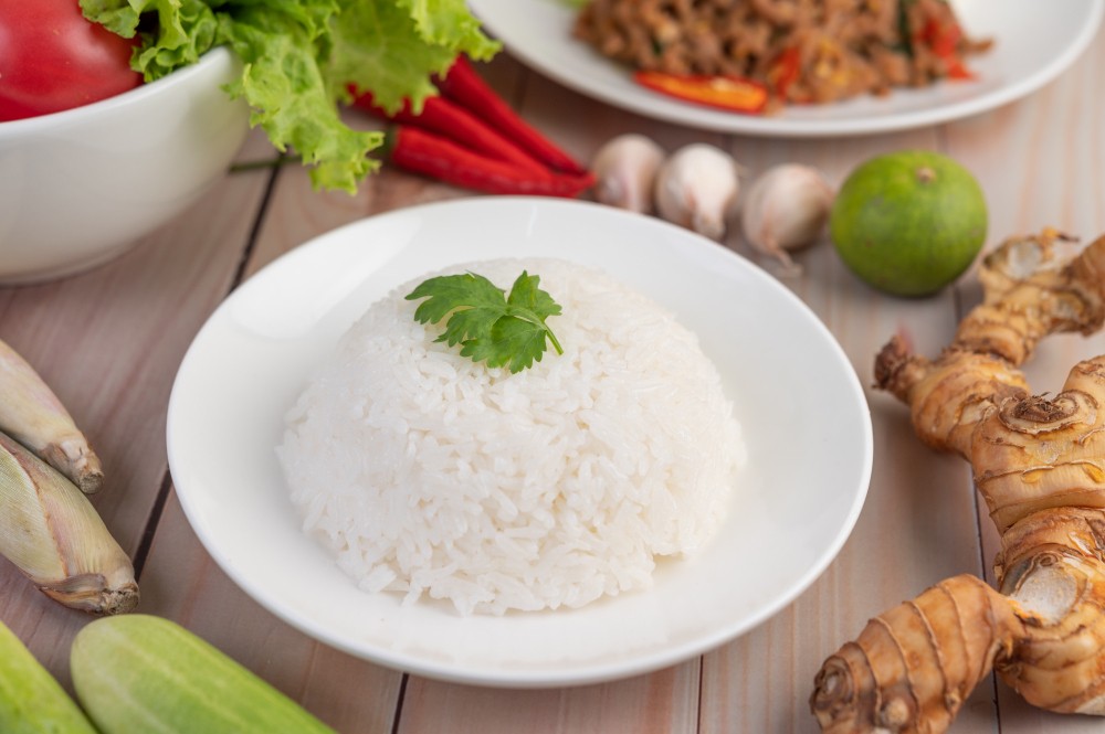 Risiko Memanaskan Kembali Nasi yang Tak Habis Dimakan