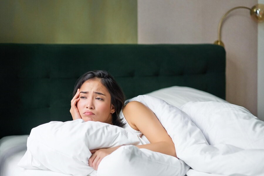 Cara Mengatasi Susah Tidur Saat Bepergian
